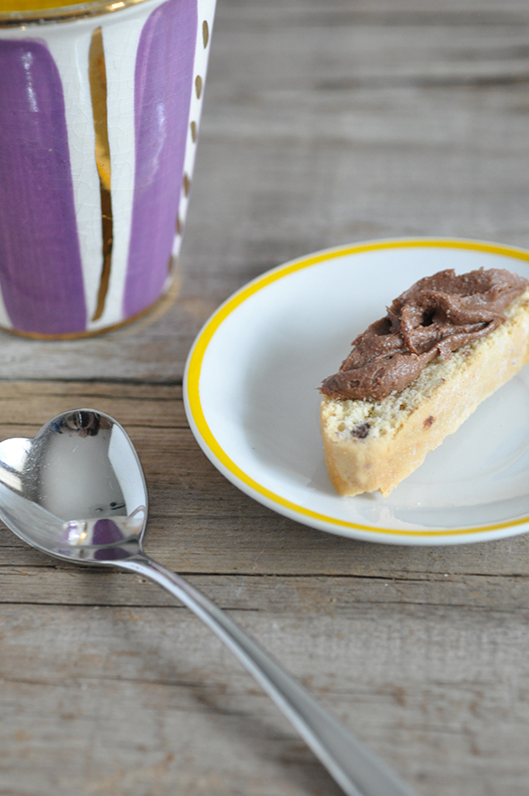 Recipe for easy and delicious Peanut Butter, Chocolate, and Banana Belgian Waffle Sandwiches via http://lifeovereasy.com/ - perfect for breakfast or brunch!